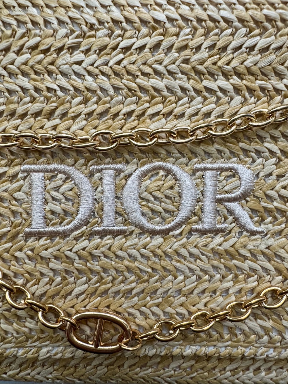 Dior Natural Raffia Envelope Clutch with Gold Chain - Picture 5 of 8